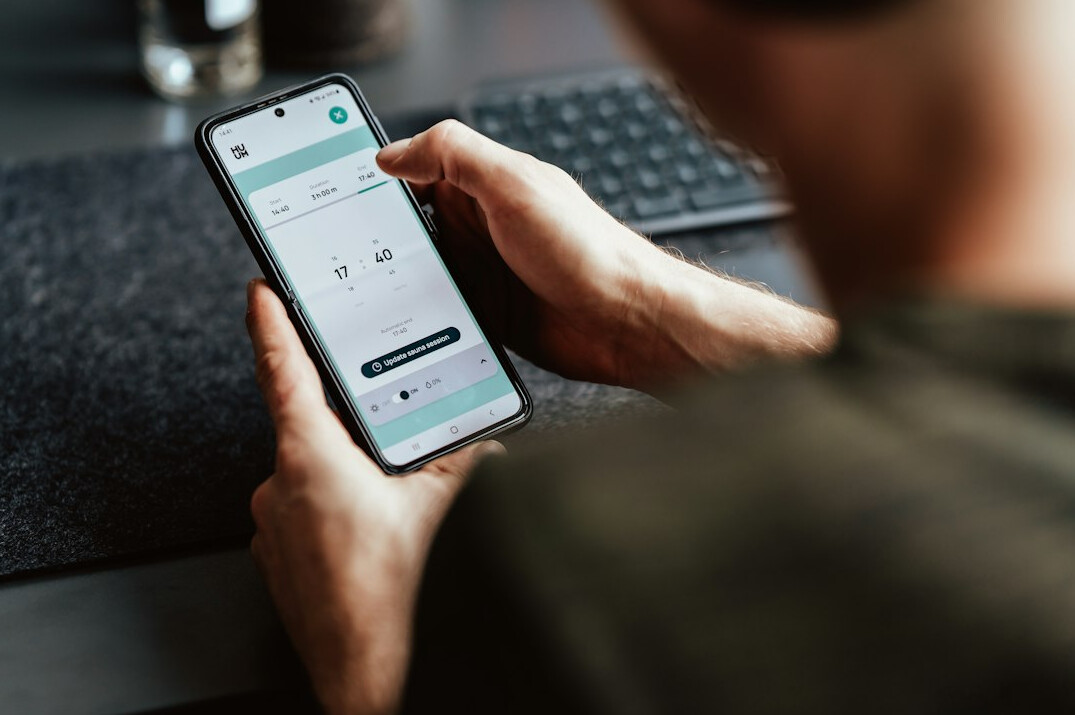 client using insurance app